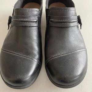 Clarks Collection Cheyn Madi Slip-On Loafers in black pebbled leather Size 8 1/2
